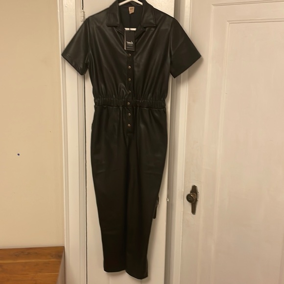 Smash & Tess Leather Romper NWT - Picture 2 of 4